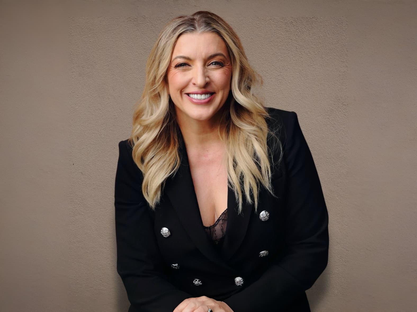 Real Estate Agents Face a 'Mirror Problem' of Perceived Value, Says Broker Courtney Poulos