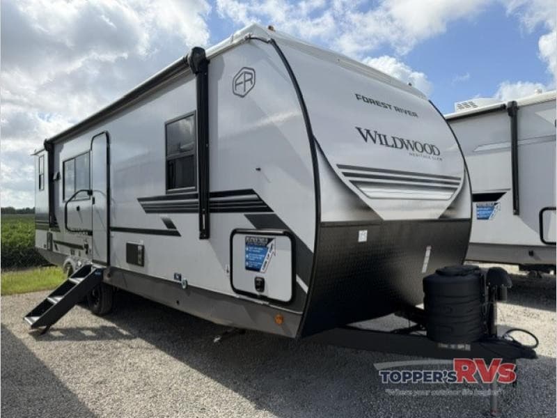 Topper's RVs Expands Inventory with New Ultra-Lite and Heritage Glen Campers