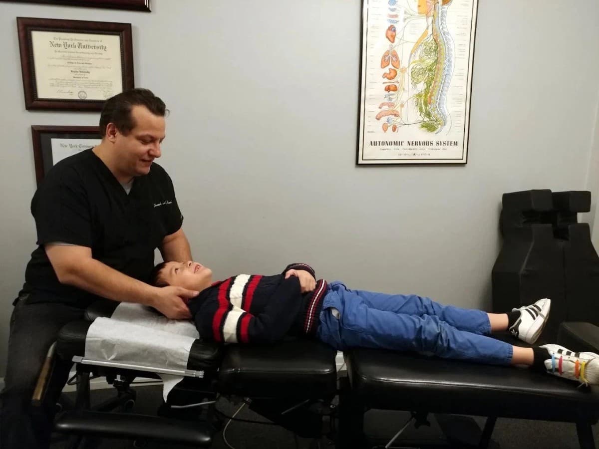 Cucci Chiropractic Marks 25 Years, Expands Accessibility with Spanish-Language Intake Forms