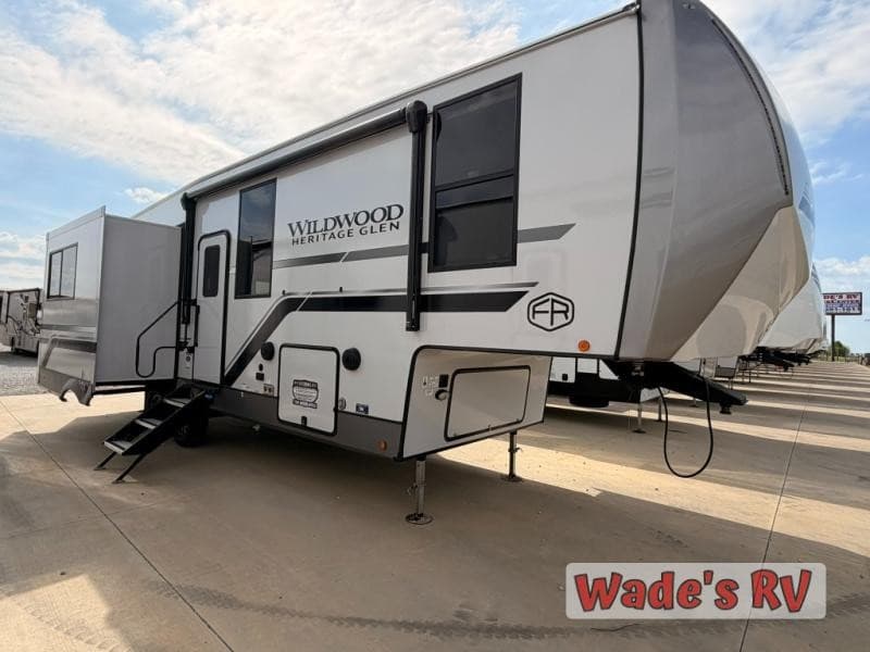 Wade's RV Expands Full-Service Support for Family Camper Buyers in Glenpool, Oklahoma