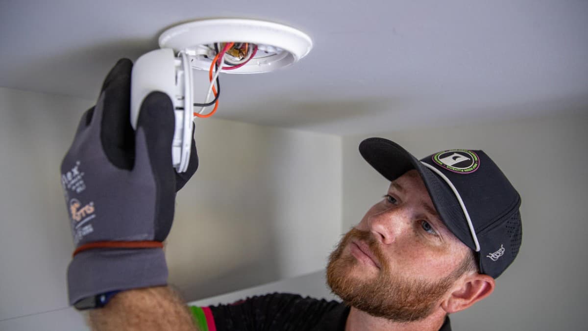 Tulsa Electrician with 4,000 Five-Star Reviews Launches Standby Generator Service