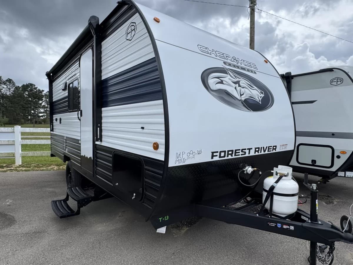 Dad's Camper Outlet Expands Pre-Owned RV Inventory in Gulfport to Meet Demand for Affordable Campers