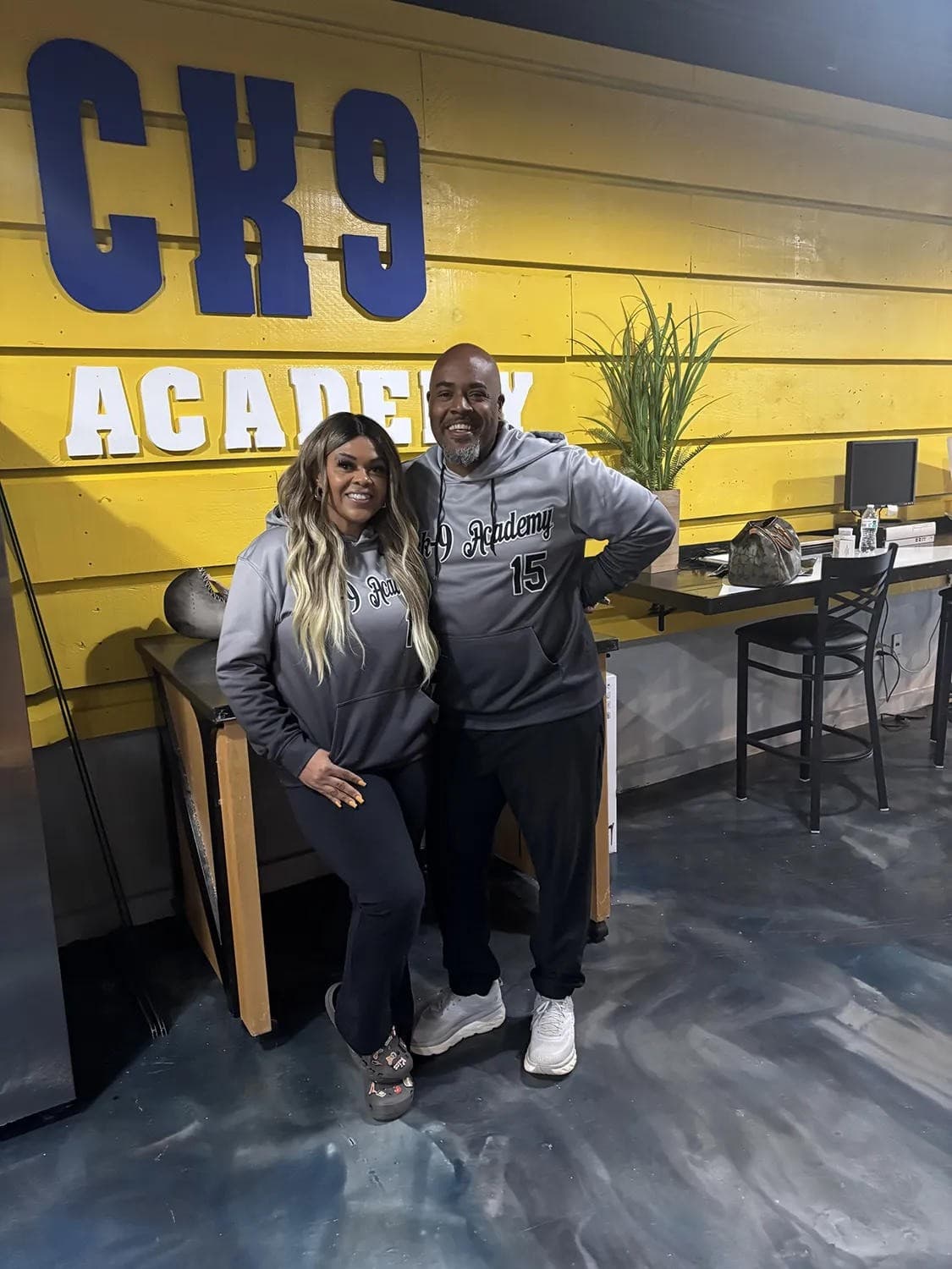 Veteran-Owned Off The Chain K9 Academy Marks Eighth Anniversary with Structured Dog Training Approach
