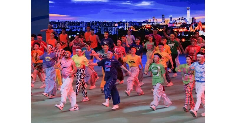 Beijing Kicks Off 17th Sports Games, Champion Athletes Rally for National Fitness Day