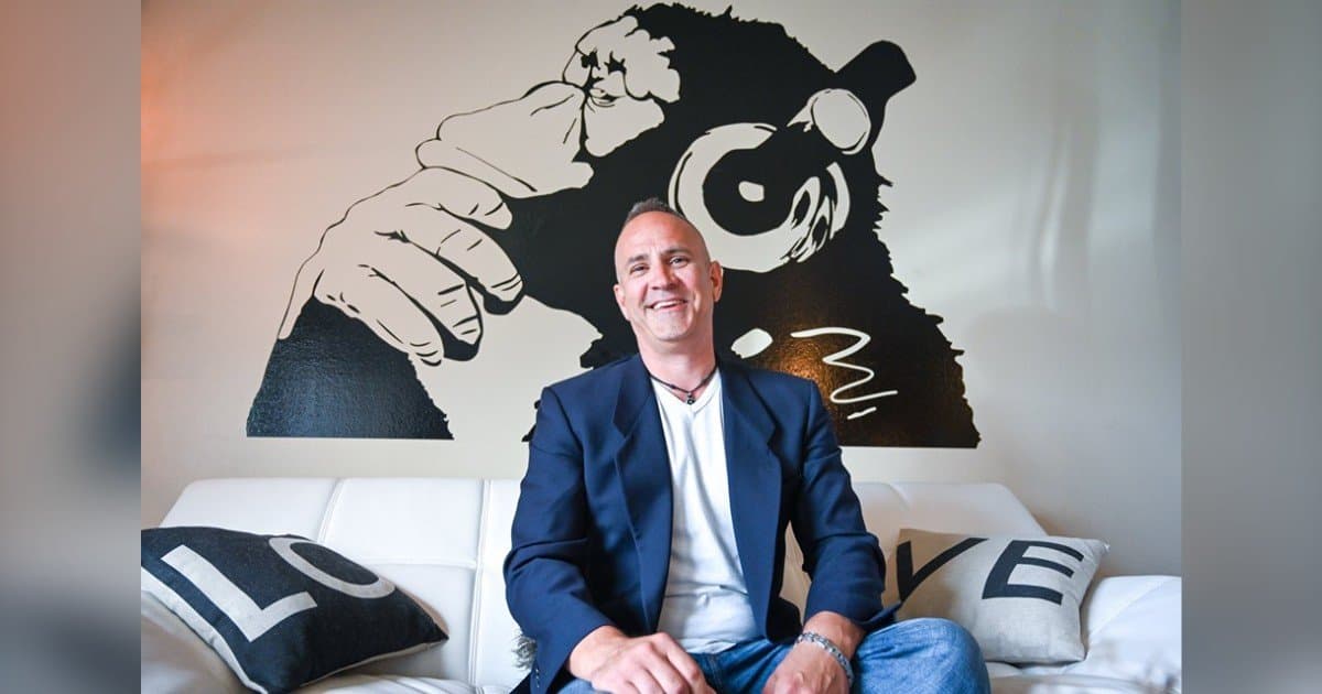 SEO Veteran Replaces Job Applications with Marketing Funnel to Attract Employers