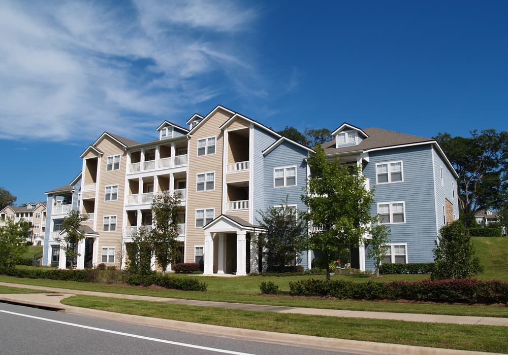 Apartment Foreclosures to Accelerate: What Distressed Takeovers Really Involve