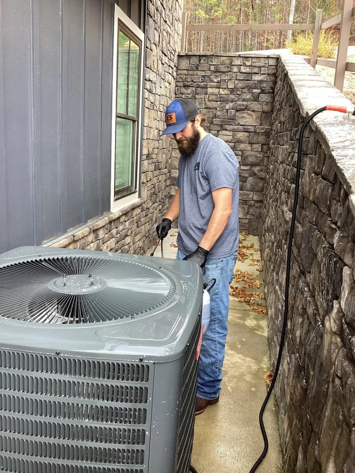 Engle Services Publishes Comprehensive A/C and Heat Pump Guide for Alabama Homeowners
