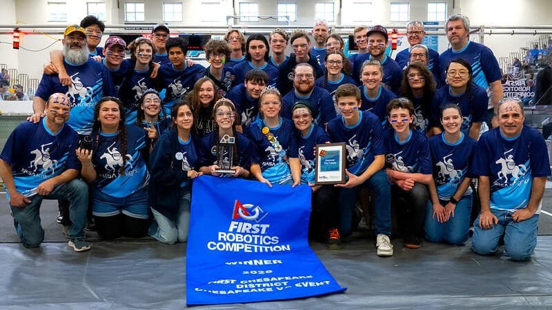 Behl Orthodontics Sponsored Robotics Team 122 Wins First Blue Banner in Eight Years